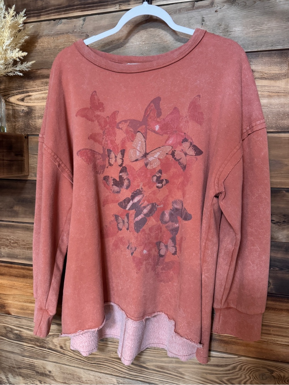Arizona Size M Oversized Butterfly High-Low Sweatshirt Crewneck Fits to XL